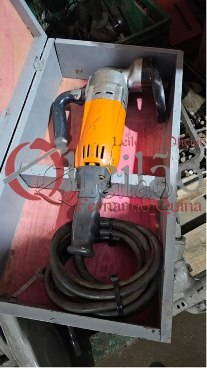 LOTE 001 - Equipamentos para Oficina Mecânica