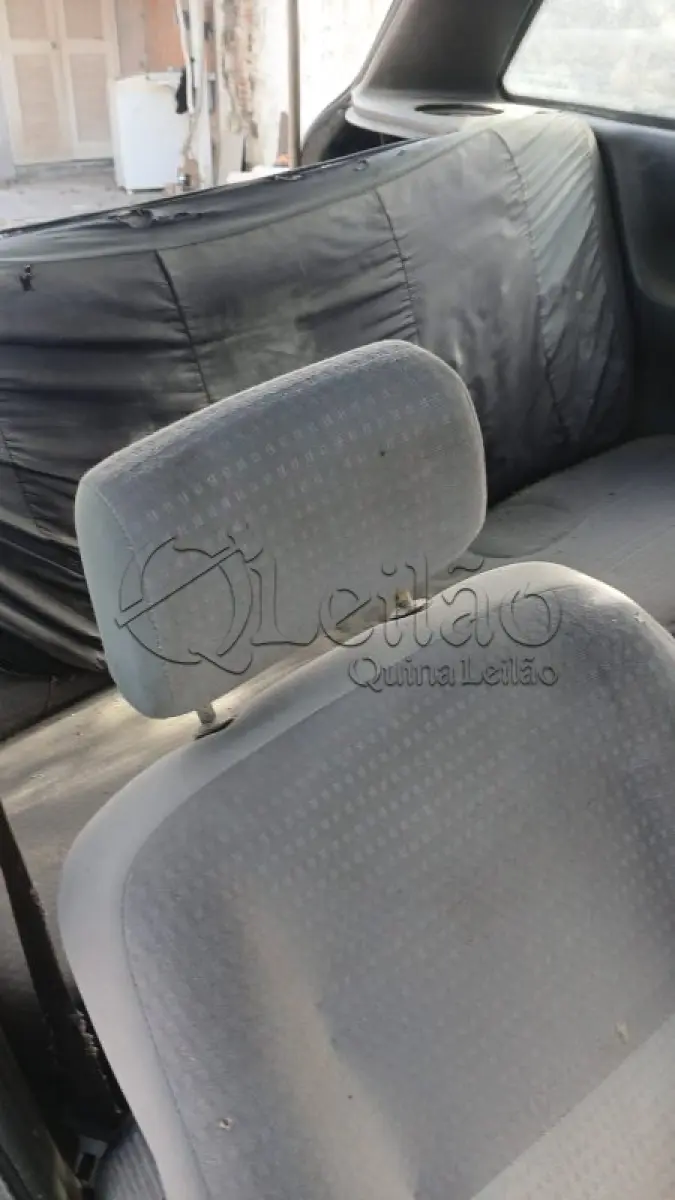 LOTE 001 - GOL I PLUS 1996 por menos de 3 mil!