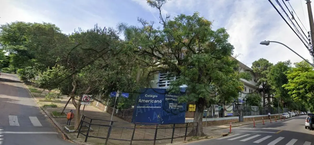 LOTE 001 - Campus do Colégio Americano — prédio de 13.296 m² em terreno de 21.404 m², Petrópolis, Porto Alegre