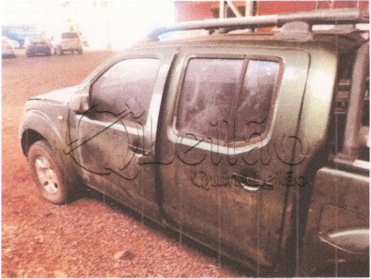 LOTE 001 - Lote 6A – Nissan Frontier LE 2.5 4x4 2009/2010 verde – placa IQE-8688 (não funciona) – Erechim/RS