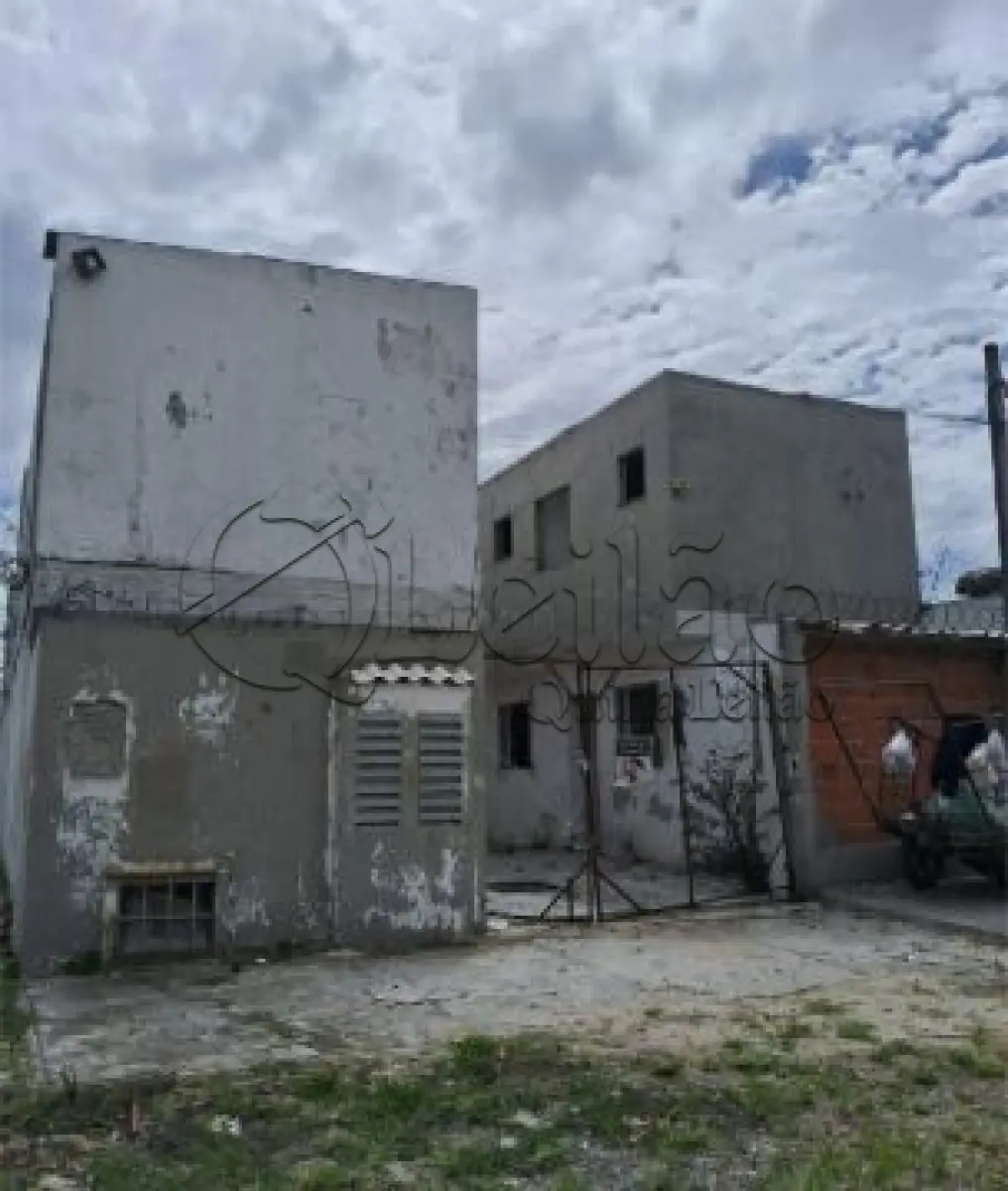 LOTE 001 - IMÓVEL COM 16 UNIDADES HABITACIONAIS – PELOTAS/RS
