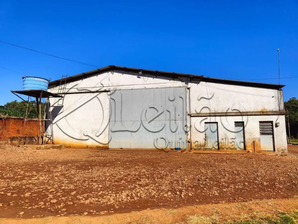 LOTE 002 - LOTE 2 – 30,4 HECTARES DE TERRAS RURAIS COM CASA DE ALVENARIA, JUNTO À PISTA DO AEROPORTO – SARANDI/RS (MAT. 16.167)