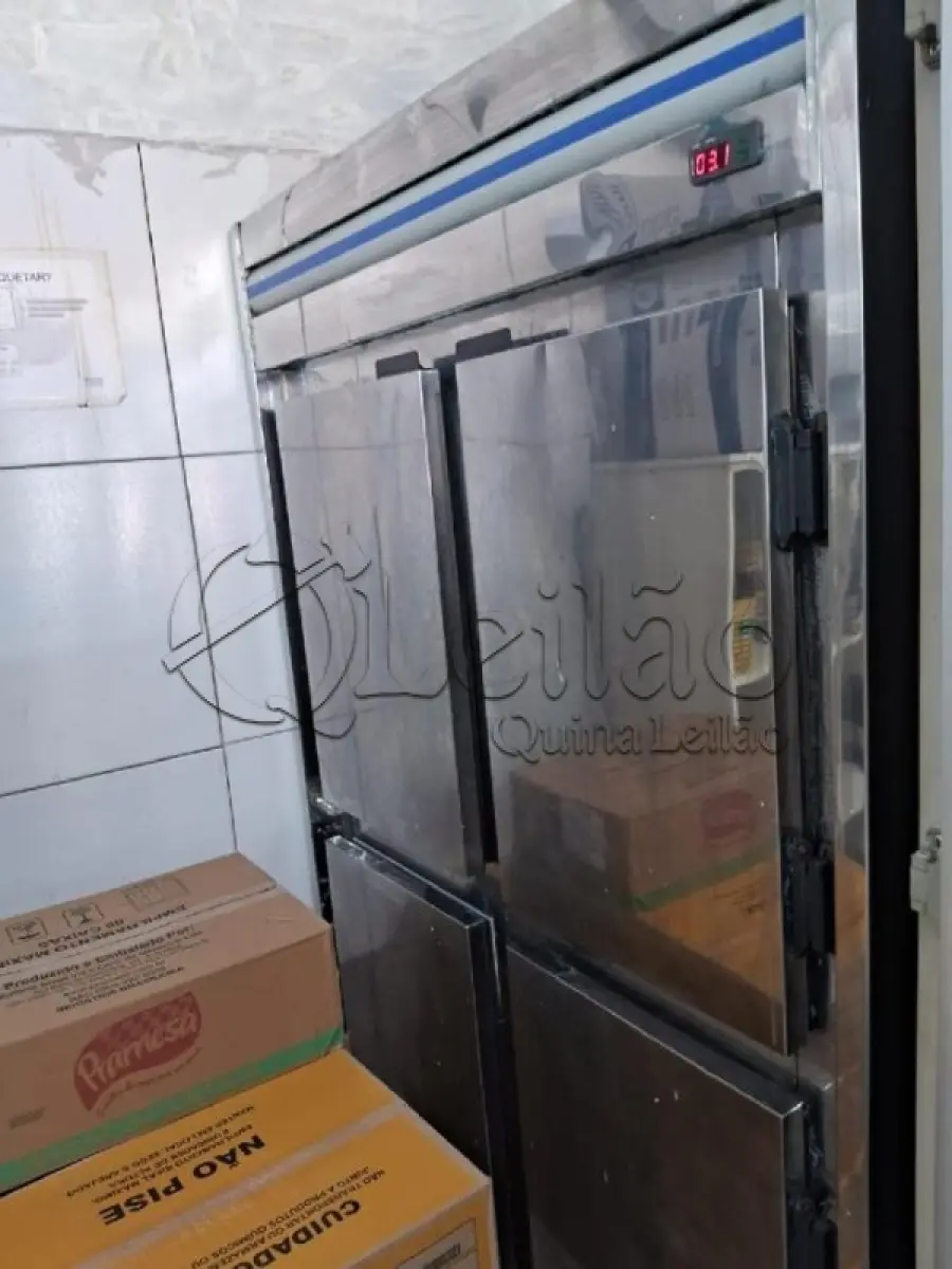 LOTE 001 - Duas mini câmaras frias em inox com 4 portas – Caxias do Sul/RS