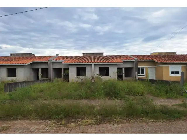 18 casas geminadas em construção de 43,48 m² – Vila Três Marias – Esteio/RS