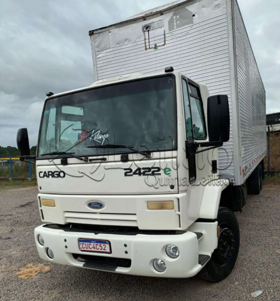 LOTE 001 - Caminhão Ford Cargo 2422E 2009 – Placa CUC4C52